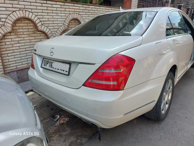 2014 Mercedes Benz S 300 thumb