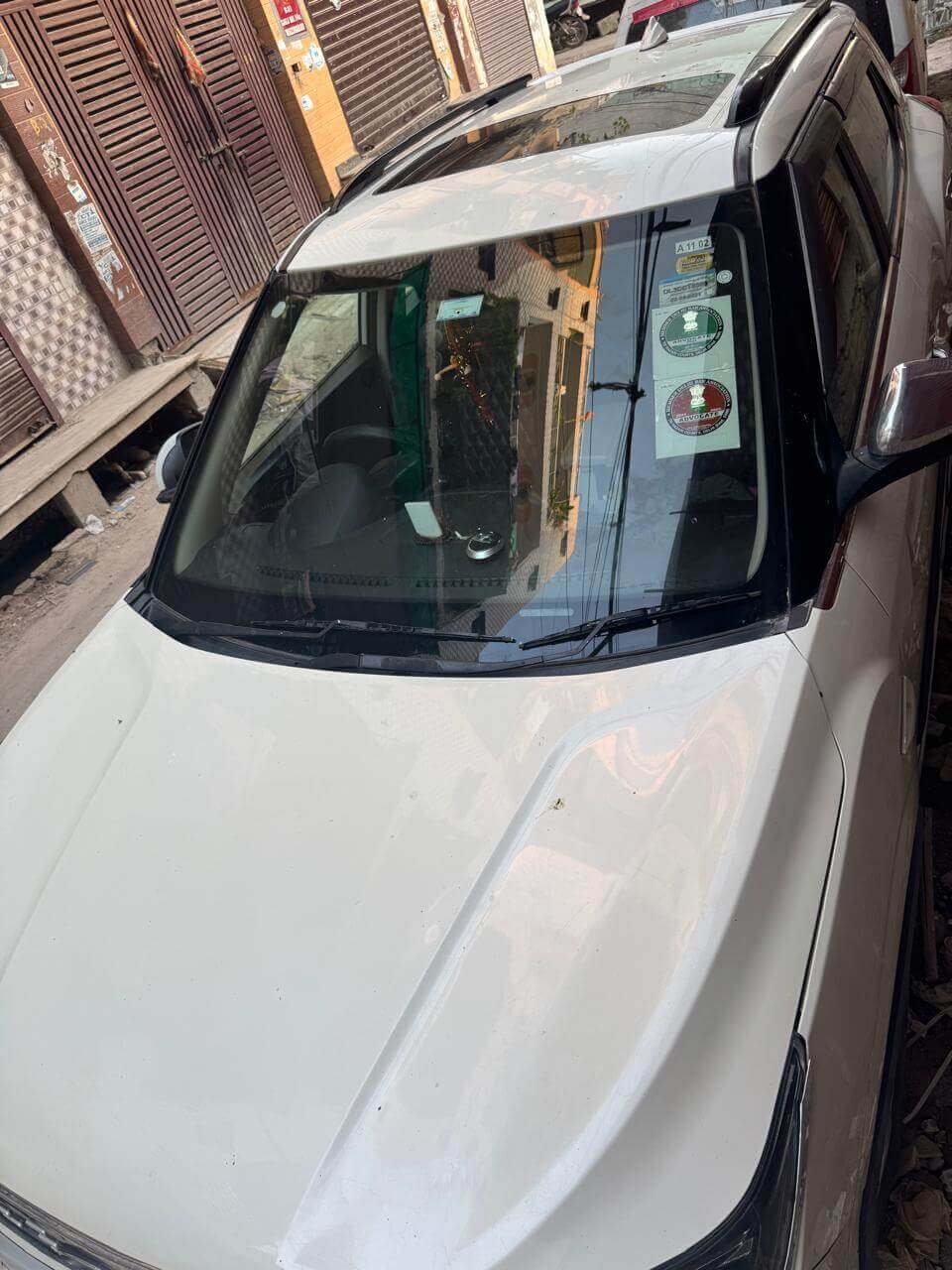 2021 Mahindra XUV300 - W6 Sunroof thumb